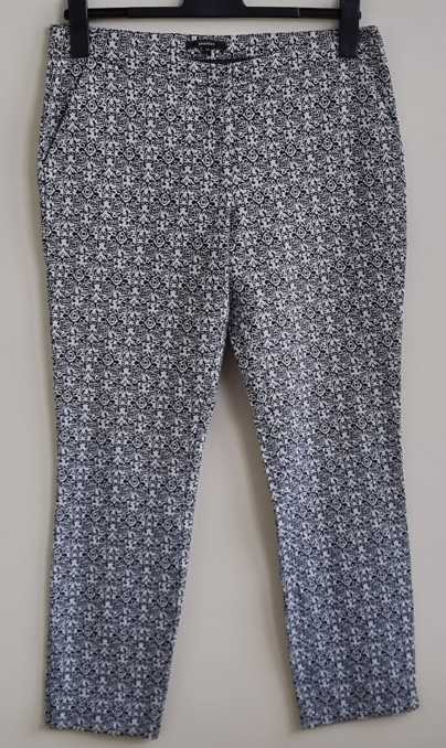 Promiss grijs/zwarte 7/8 broek mt. 42