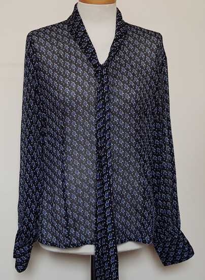 Street One zwarte blouse met blauw printje mt. 38